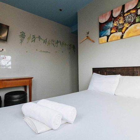 Getz Hotel Манила Экстерьер фото