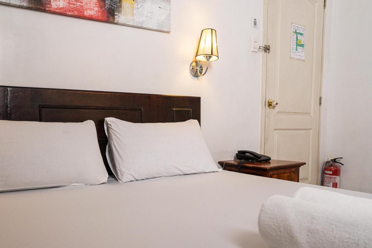 Getz Hotel Манила Экстерьер фото