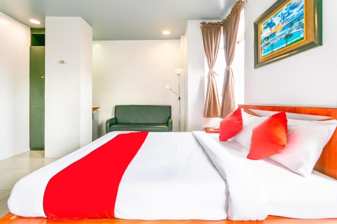 Getz Hotel Манила Экстерьер фото